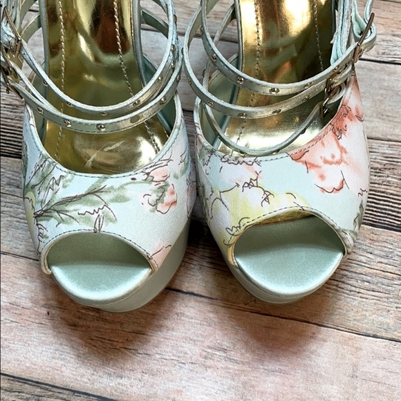 Madison Platform Heels by Shoe-dazzle Size 8 - Picture 6 of 13